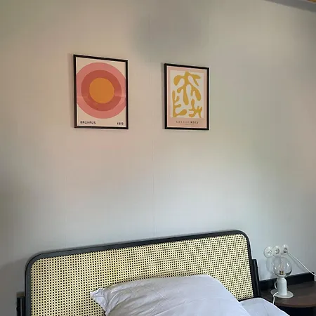 Апартаменты Suesse In Gruenderzeitvilla