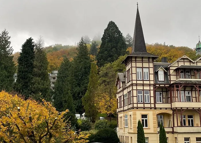 Suesse In Gruenderzeitvilla Апартаменты